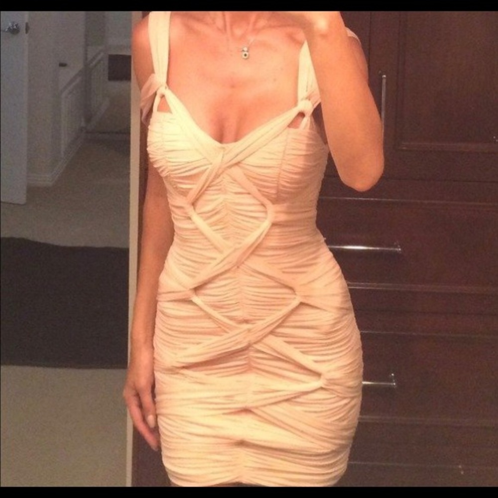 bebe knotted ruched baby pink bodycon dress